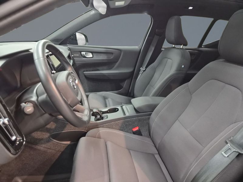 Volvo EX40 bild 6