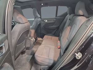 Volvo EX40 bild 8
