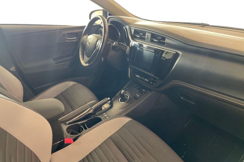 Toyota Auris bild 12