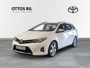 Toyota Auris bild 1