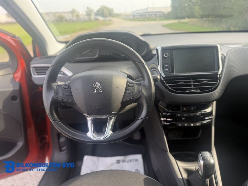 Peugeot 208 bild 9