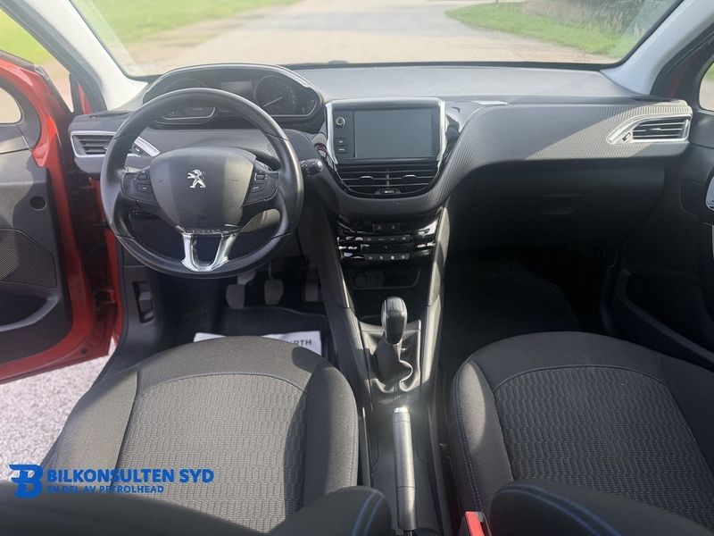 Peugeot 208 bild 8