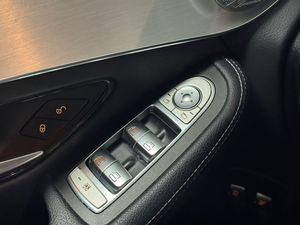 Mercedes GLC220 bild 16