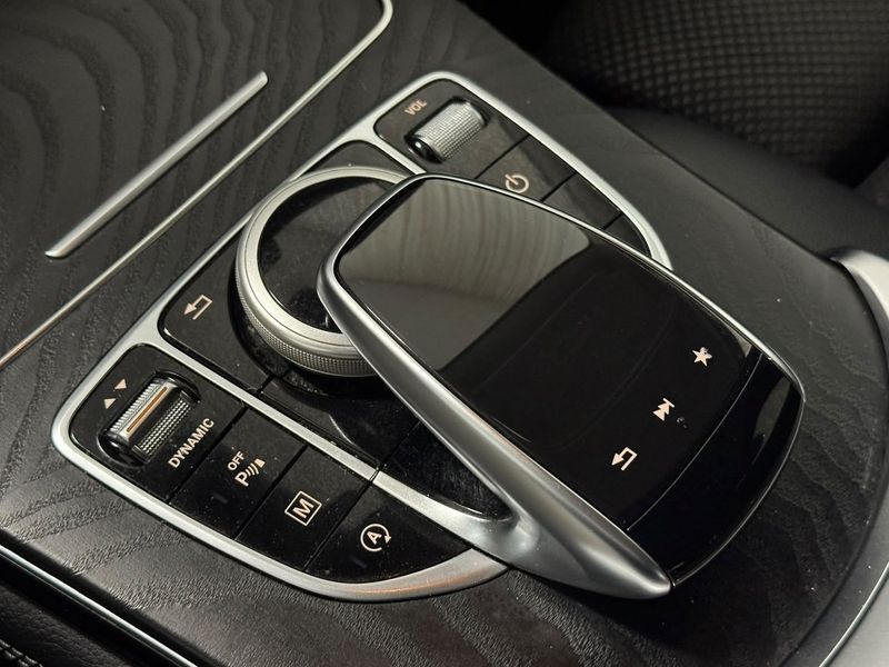 Mercedes GLC220 bild 20