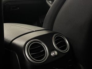 Mercedes GLC220 bild 24