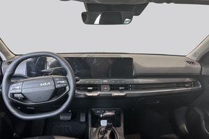 Kia K4 bild 6