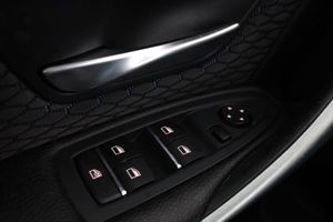 BMW 320 bild 34