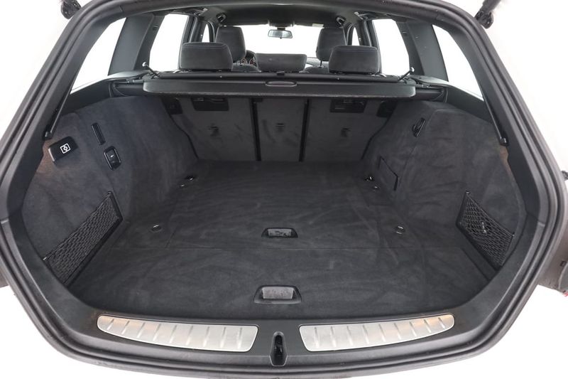 BMW 320 bild 18