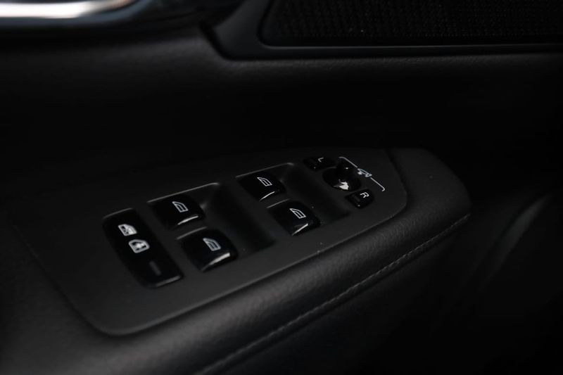 Volvo V90 bild 38