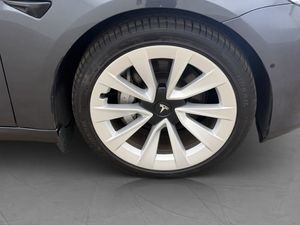 Tesla Model 3 bild 36