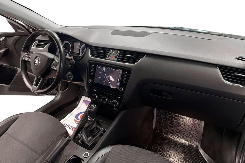 Skoda Octavia bild 12