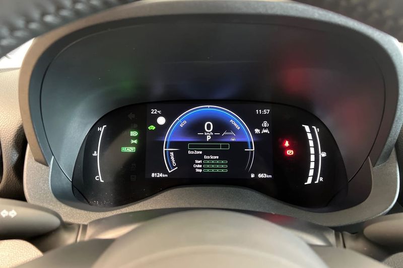 Toyota Yaris Cross bild 14