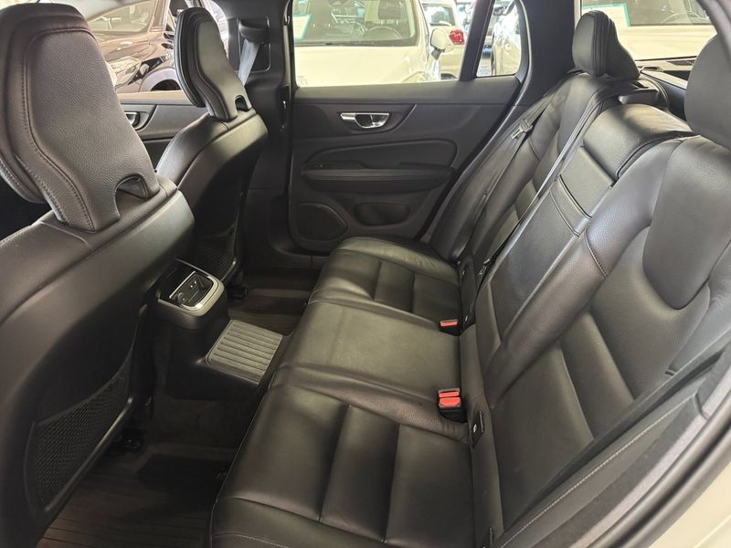 Volvo V60 bild 17