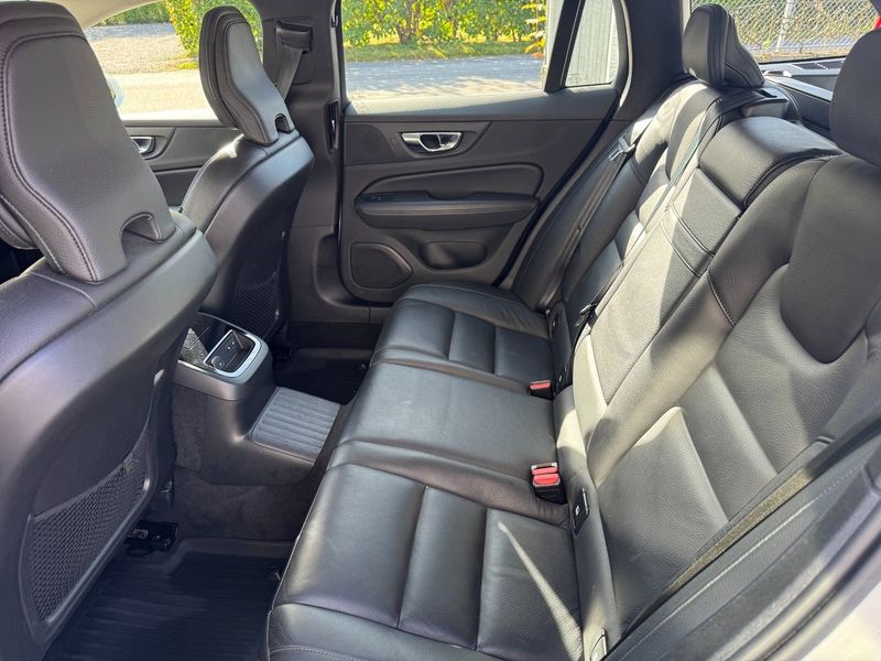 Volvo V60 bild 7