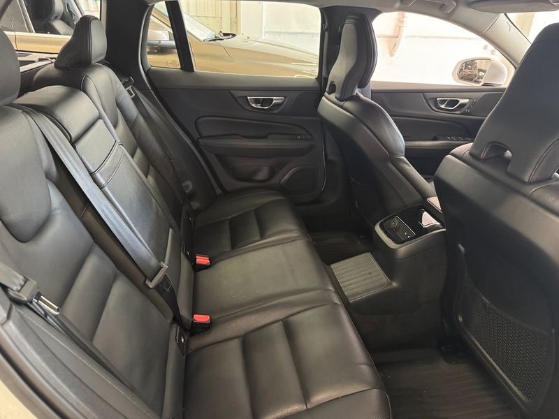 Volvo V60 bild 16
