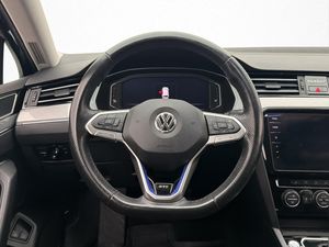 Volkswagen Passat bild 15