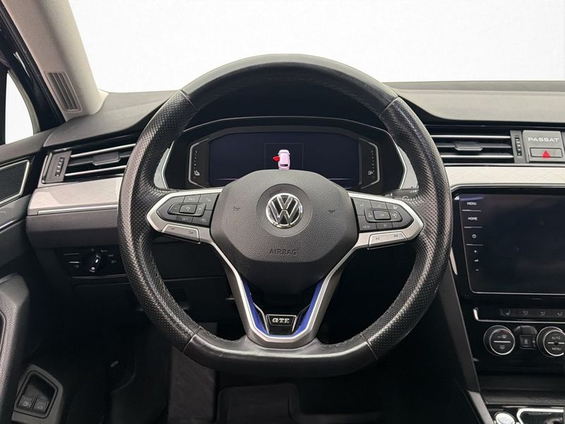 Volkswagen Passat bild 15