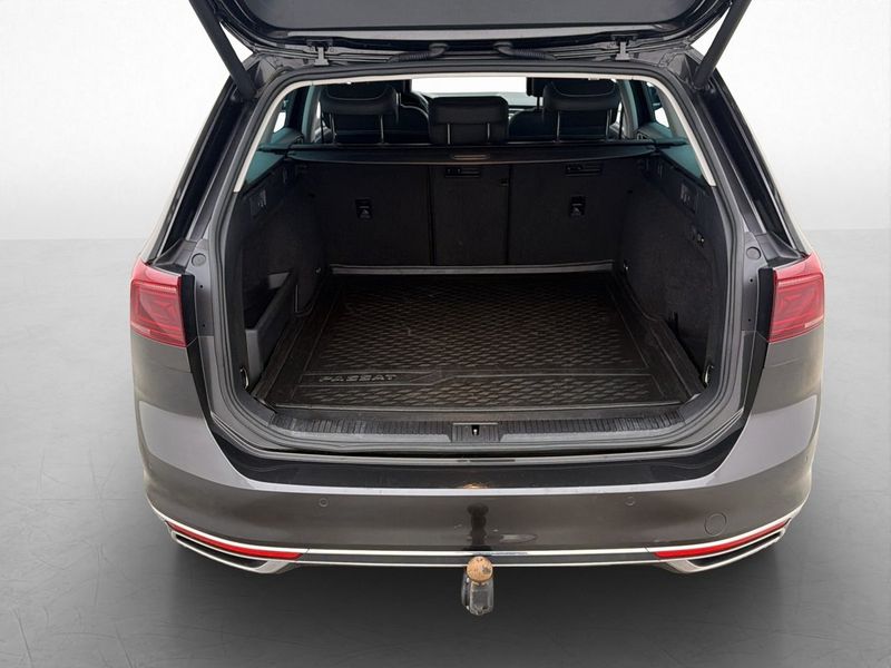Volkswagen Passat bild 35