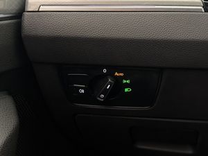 Volkswagen Passat bild 16