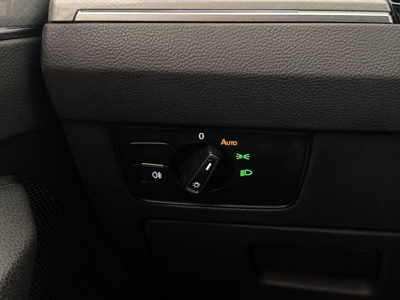 Volkswagen Passat bild 16