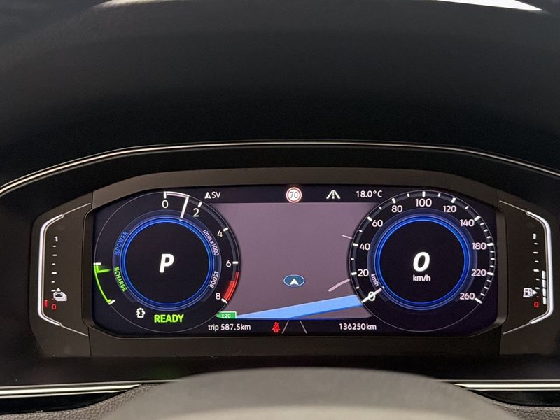 Volkswagen Passat bild 19