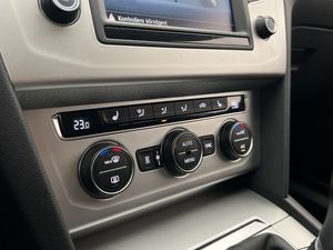 Volkswagen Passat bild 20