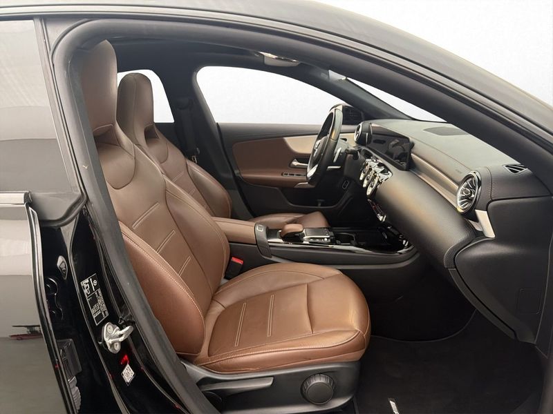 Mercedes CLA200 bild 27