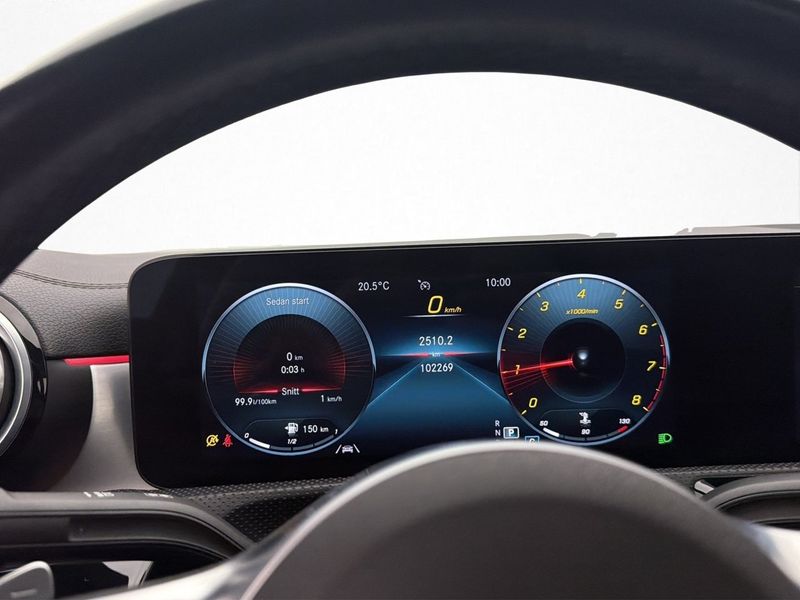 Mercedes CLA200 bild 17