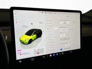Tesla Model Y bild 19