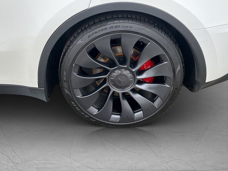 Tesla Model Y bild 29