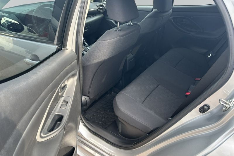 Toyota Yaris bild 8