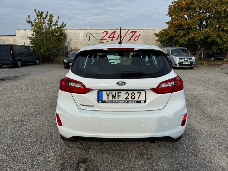 Ford Fiesta bild 9