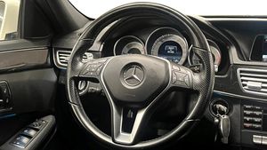 Mercedes E220 bild 8