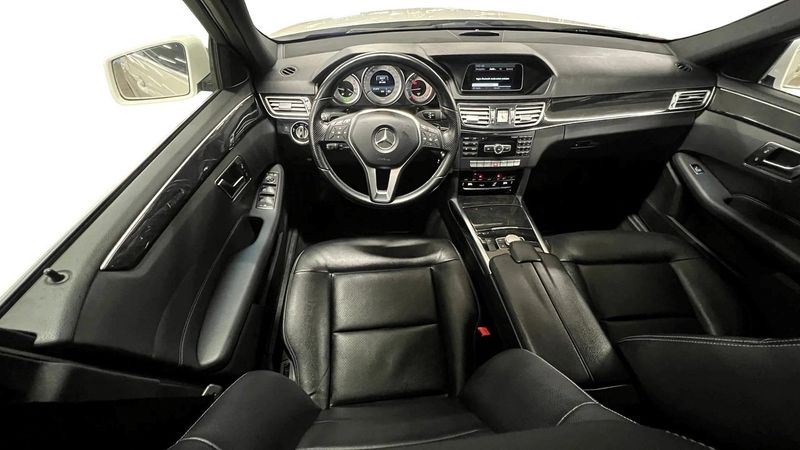 Mercedes E220 bild 7