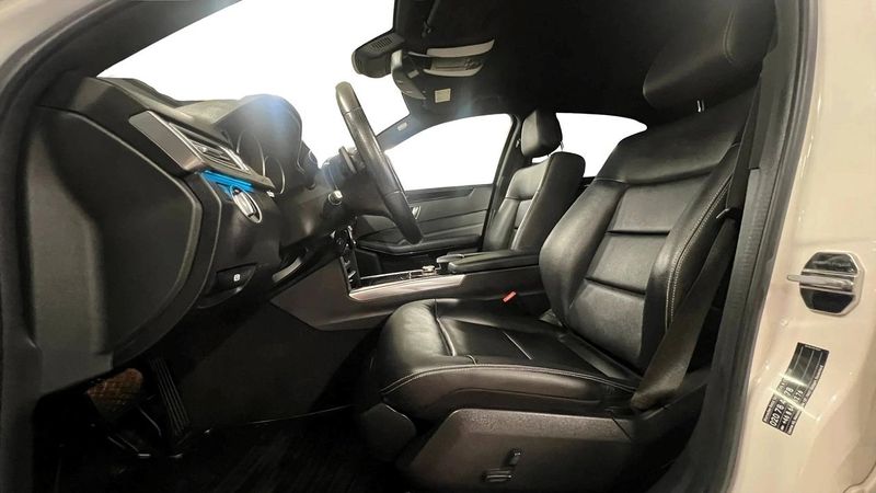 Mercedes E220 bild 10