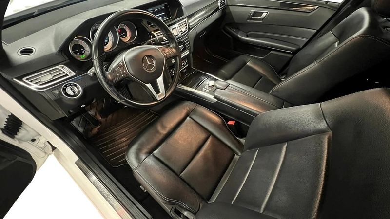 Mercedes E220 bild 9