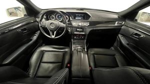 Mercedes E220 bild 6