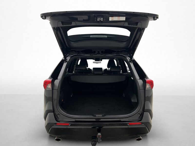Toyota RAV4 bild 8