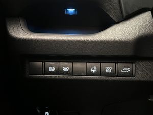 Toyota RAV4 bild 24