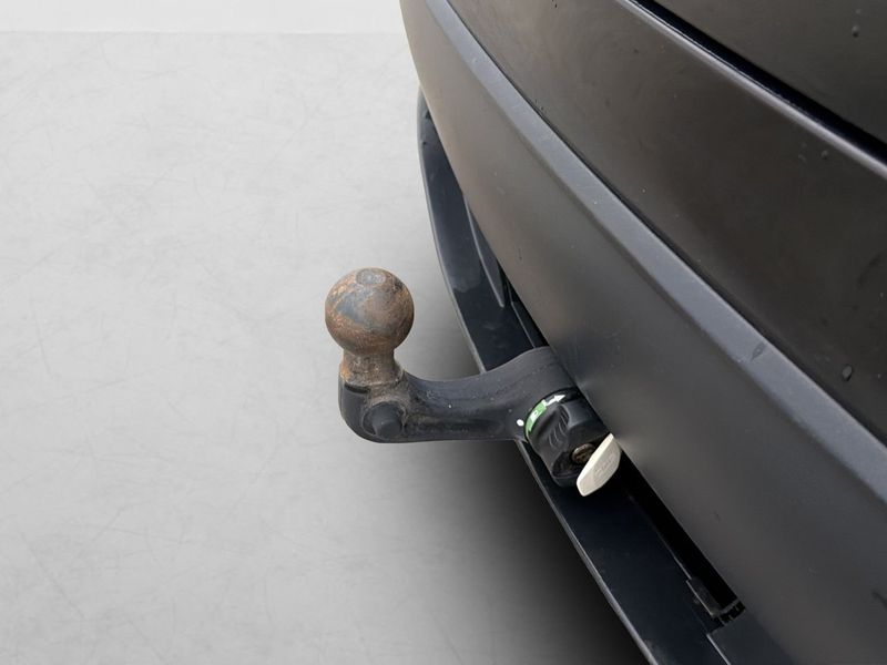 Tesla Model Y bild 11
