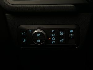 Ford Kuga bild 28