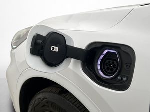 Ford Kuga bild 32