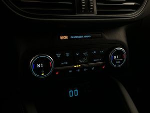 Ford Kuga bild 22