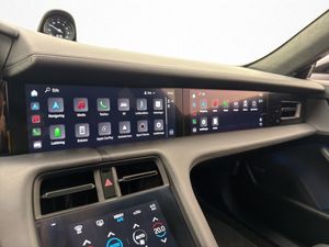Porsche Taycan bild 21
