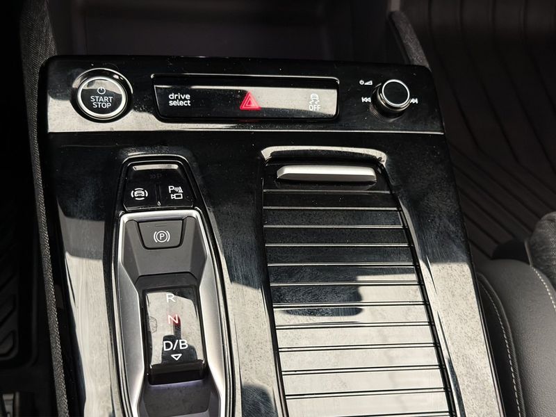 Audi Q6 e-tron bild 25