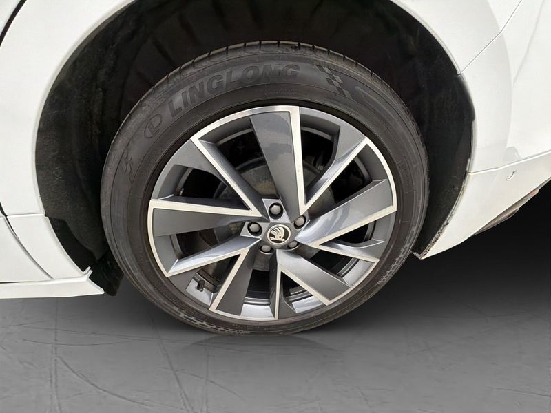 Skoda Enyaq bild 36