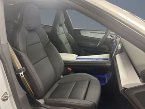 Polestar 4 bild 6