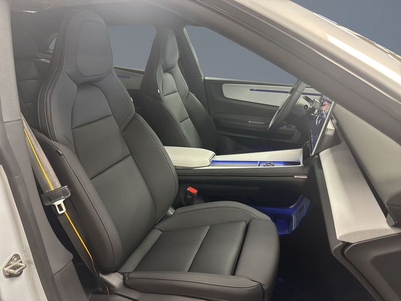 Polestar 4 bild 6