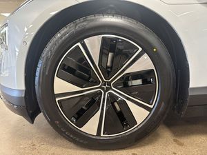 Polestar 4 bild 14