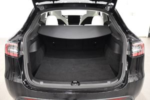 Tesla Model Y bild 25